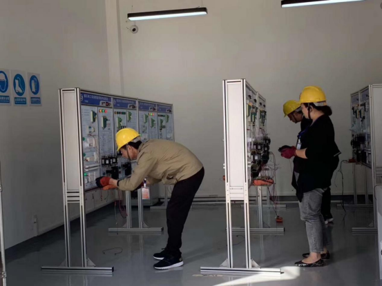 報(bào)考電工證需要什么資料?