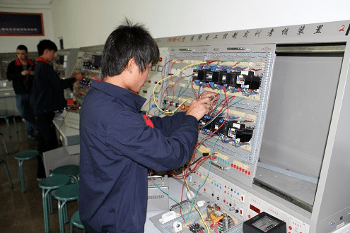 建筑電工證