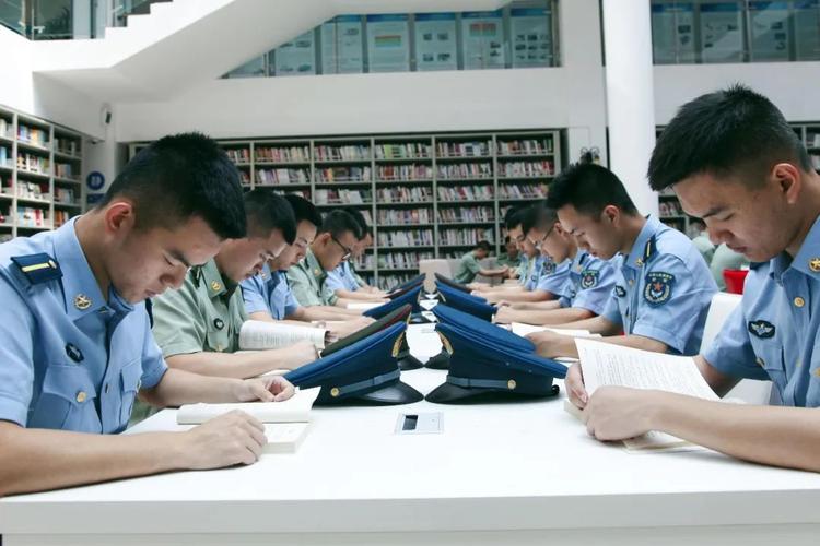 士官學院出來后干嘛的-圖1