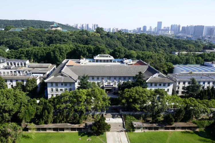 武漢水利電力學院介紹-圖1