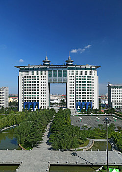 長(zhǎng)春理工大學(xué)研究生學(xué)院-圖1