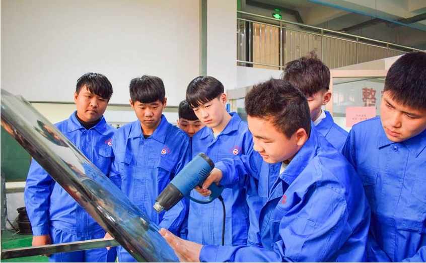 2025年安徽合肥技師學(xué)院需要多少分？報考專業(yè)及招生簡章-圖2