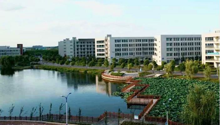 初中畢業(yè)讀大專！2025安徽工業(yè)職院3+3升學(xué)班｜國(guó)家承認(rèn)學(xué)歷｜火熱招生中-圖2
